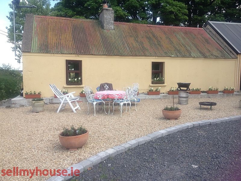 Williamstown Cottage, Williamstown, Finea, Co Westmeath for sale by owner