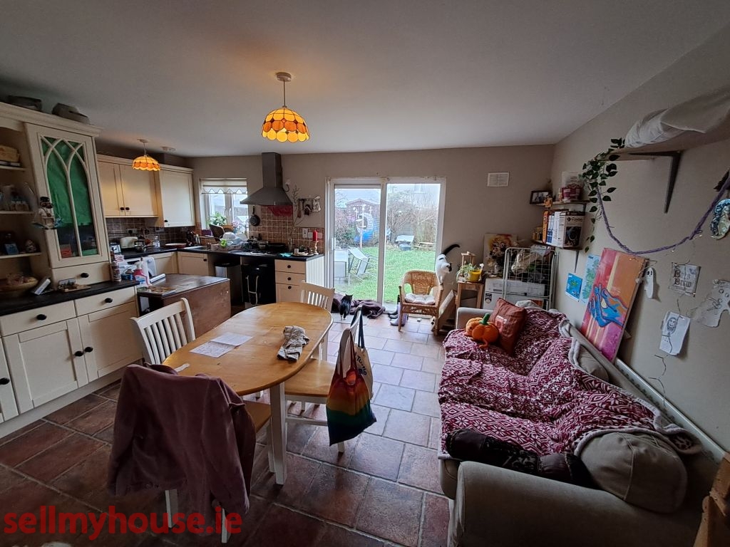 Tullamore Semi Detached House for sale